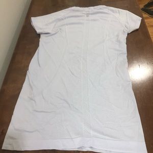 Lululemon top